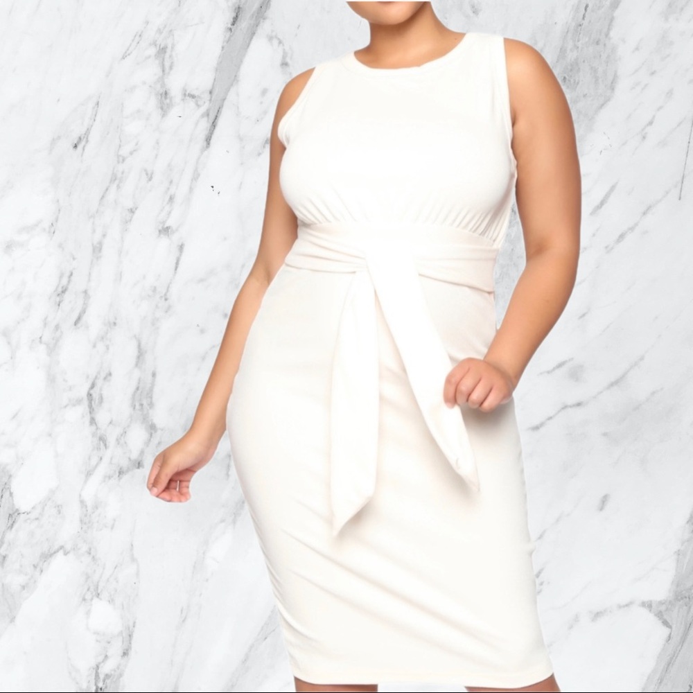 🆕 RIBBED MIDI DRESS - Picture 2 of 7
